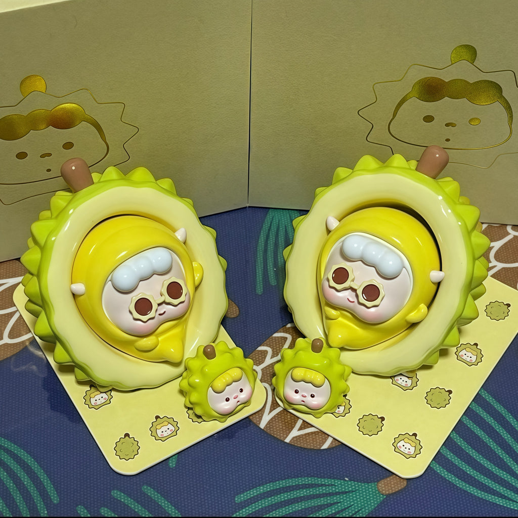 WUWU-THE DURIAN SOFA FIGURE