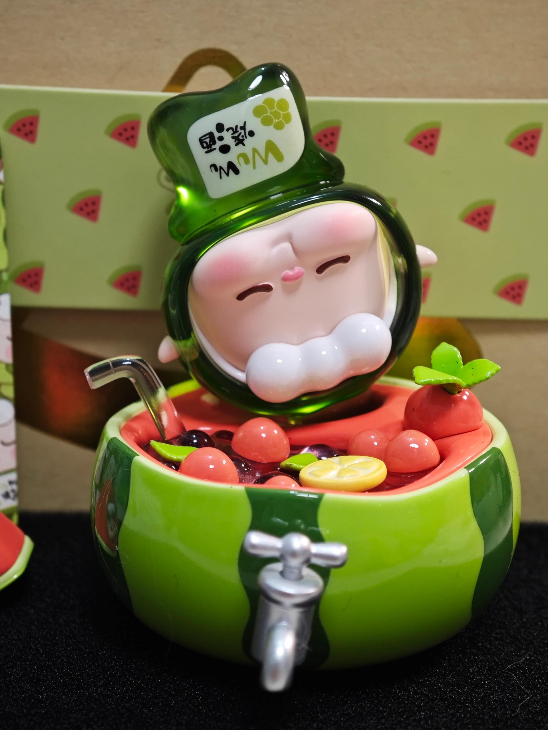WUWU - Watermelon Soju Series Figure