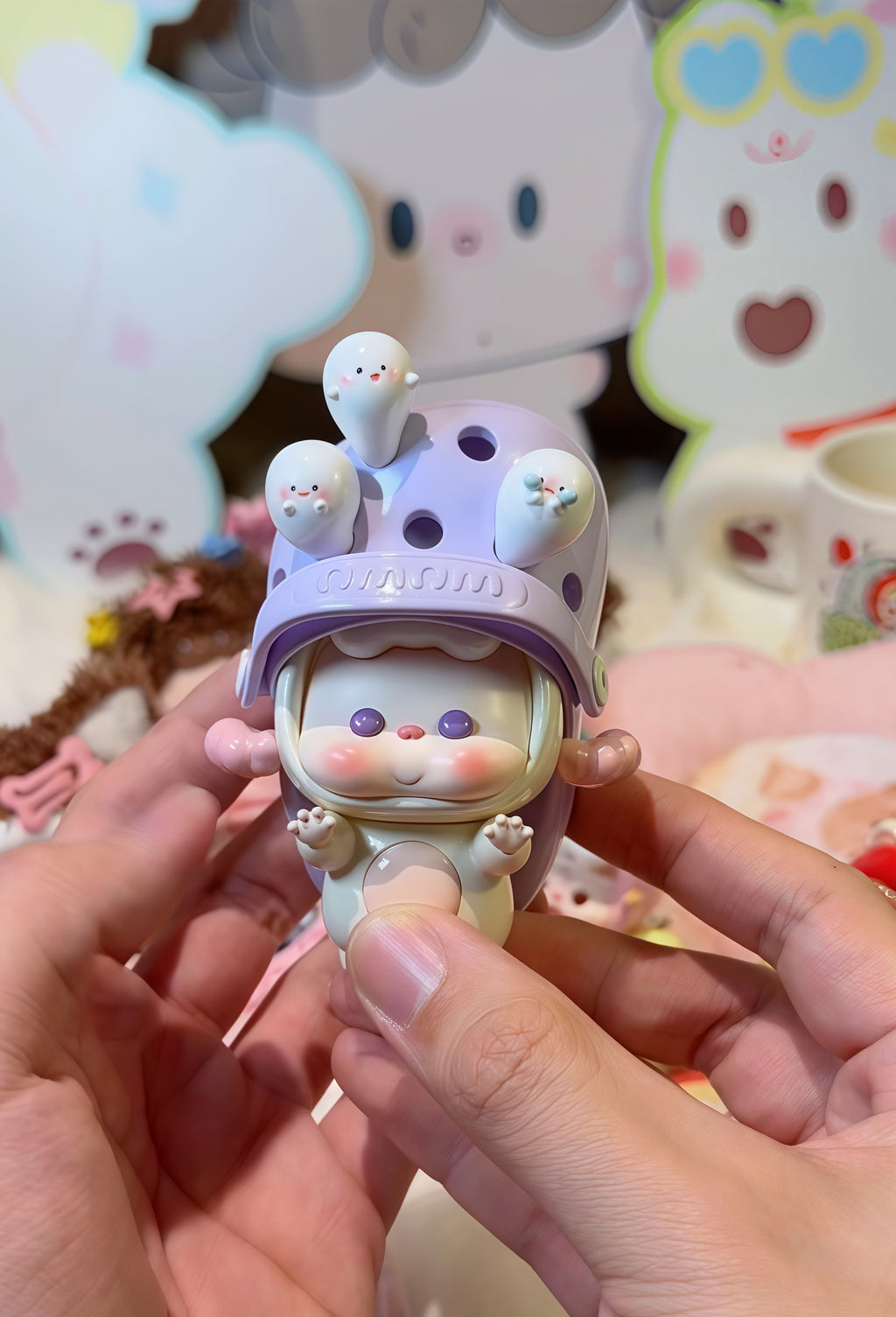 WUWU-PURPLE HALLOWEEN CROSS WUWU  LIMITED FIGURE