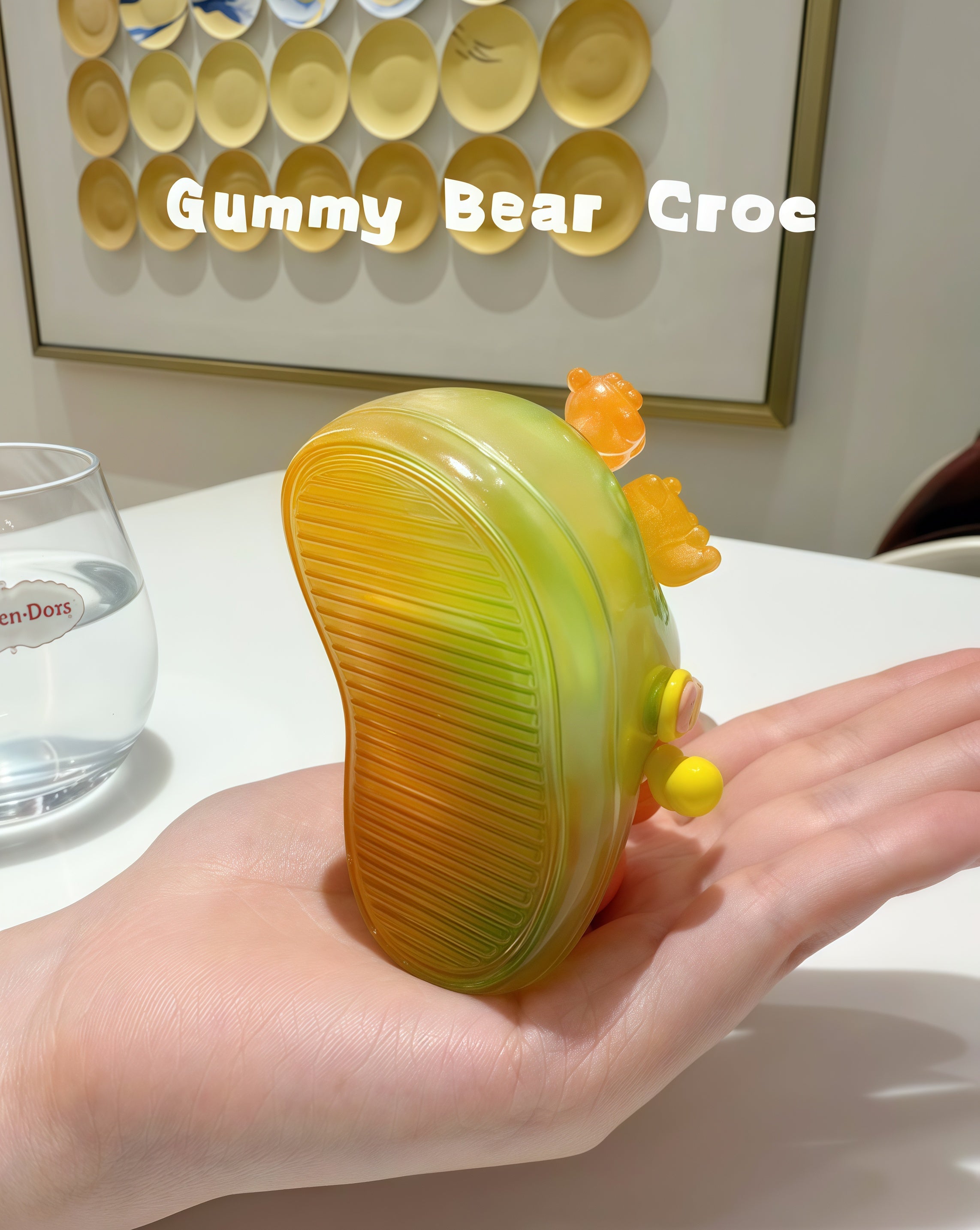 WUWU-GUMMY BEAR CROSS WUWU LIMITED FIGURE