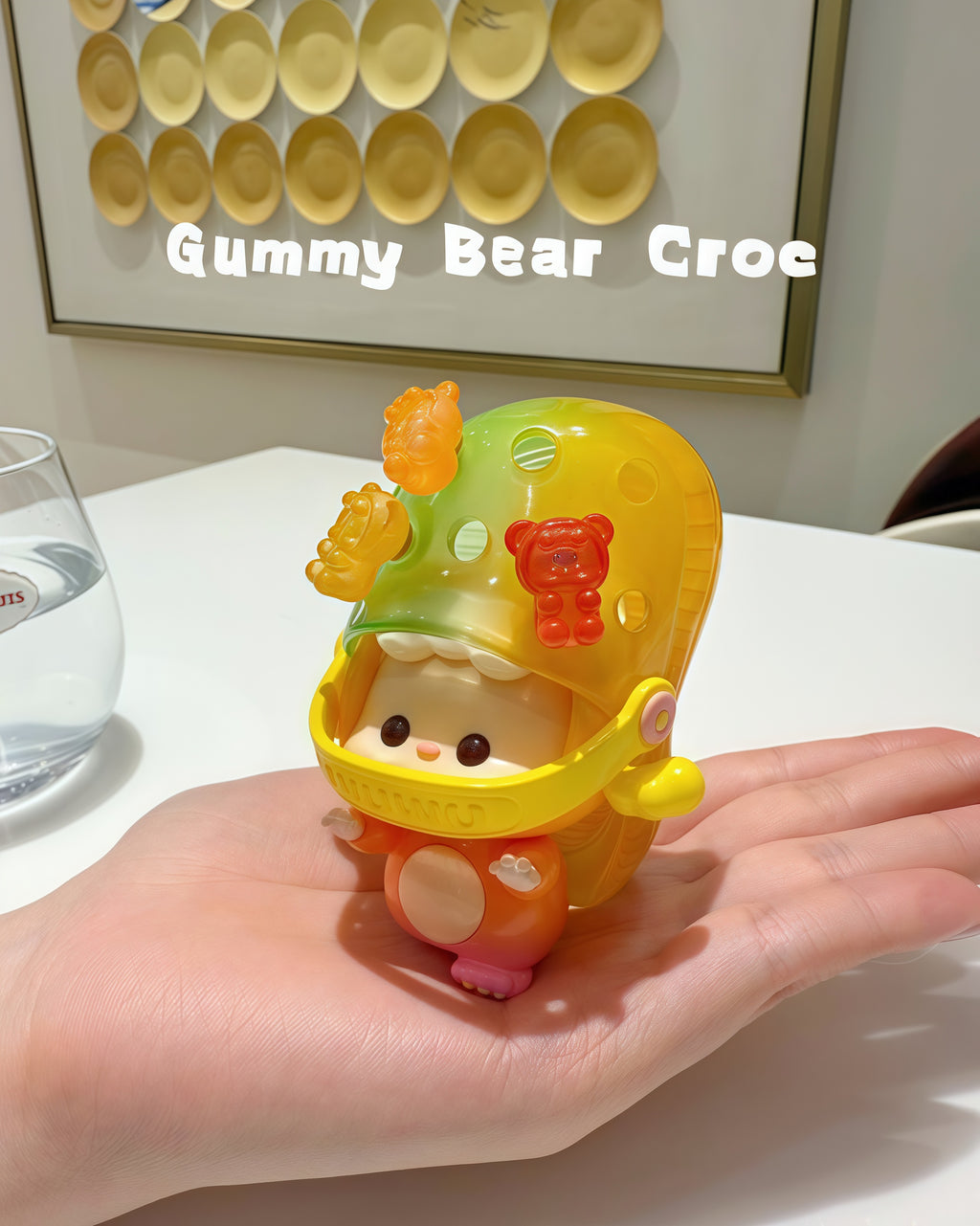 WUWU-GUMMY BEAR CROSS WUWU LIMITED FIGURE