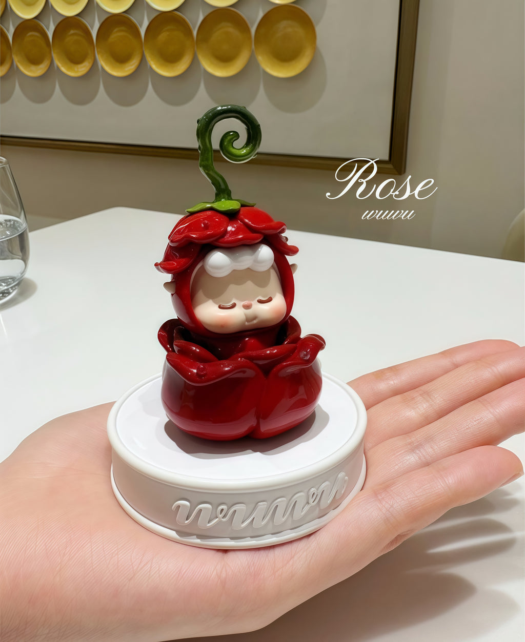 WUWU-RED ROSE WUWU FIGURE LIMITED 520 PICES
