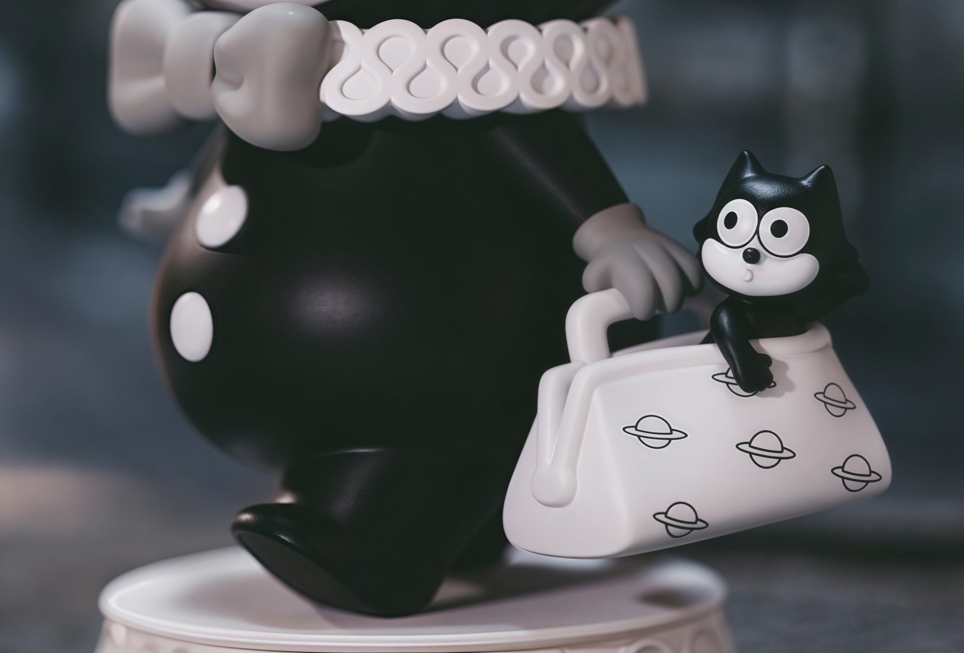 PUCKY -FELIX THE CAT FIGURE