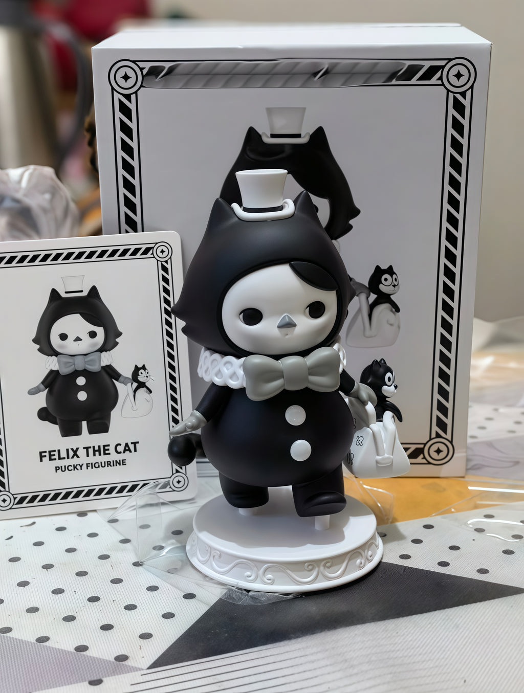 PUCKY -FELIX THE CAT FIGURE