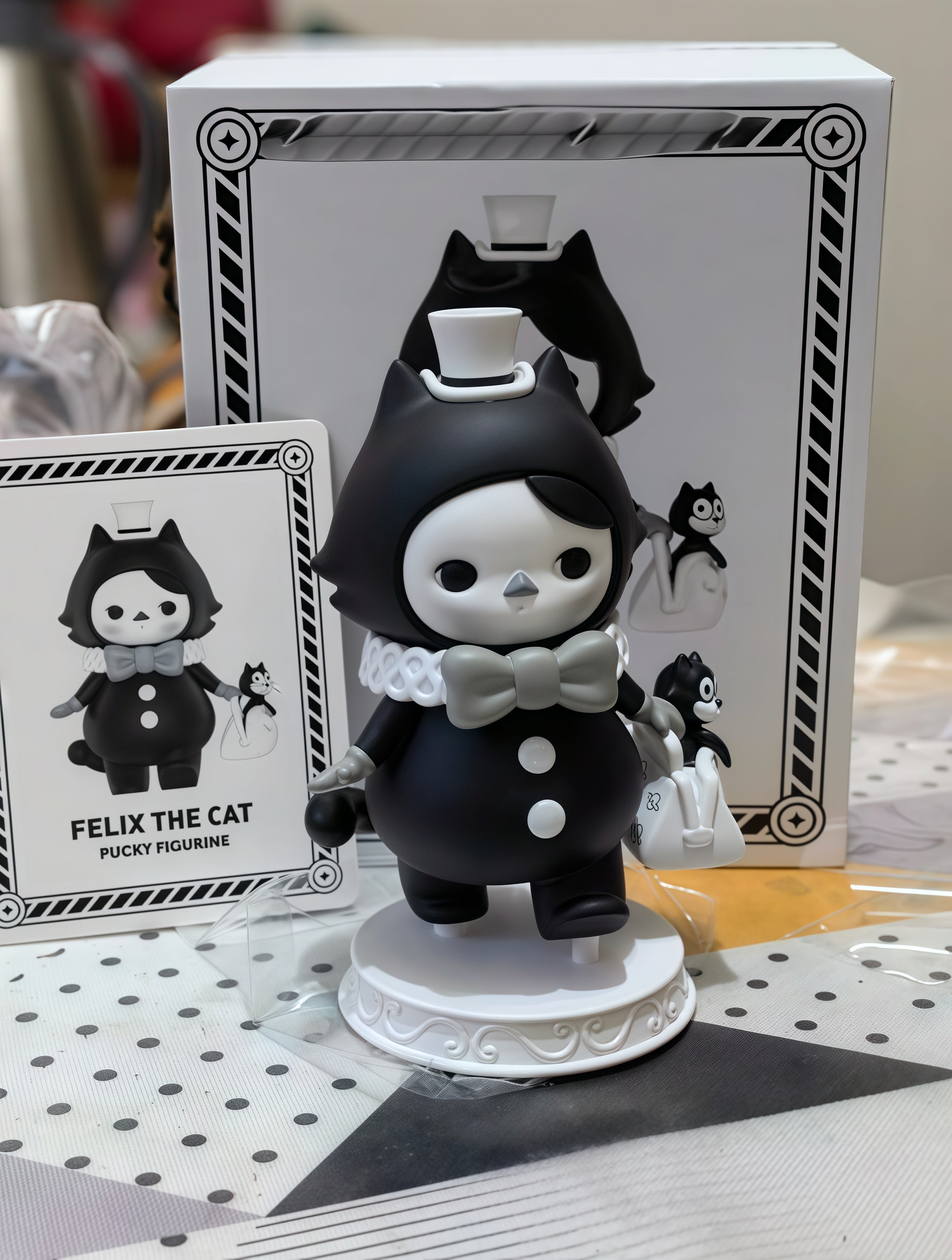 PUCKY -FELIX THE CAT FIGURE