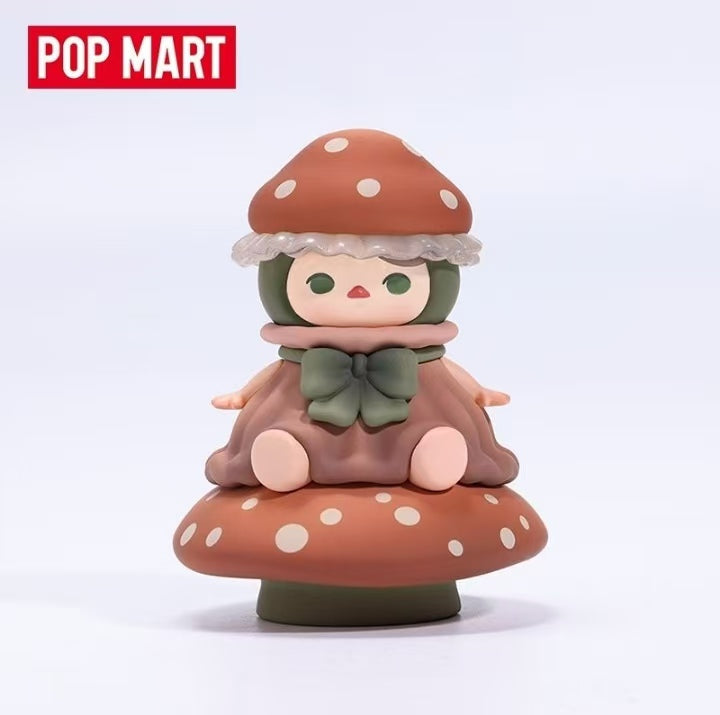 PUCKY-MUSHROOM BABY HANG CARD