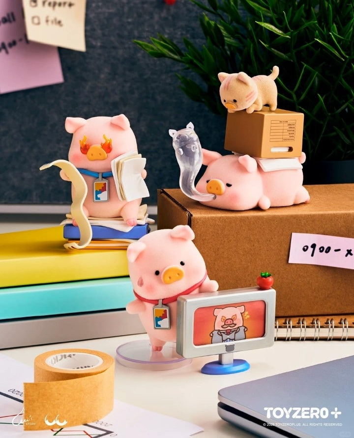 LULU THE PIG -LULU AT WORK SERIES FIGURE