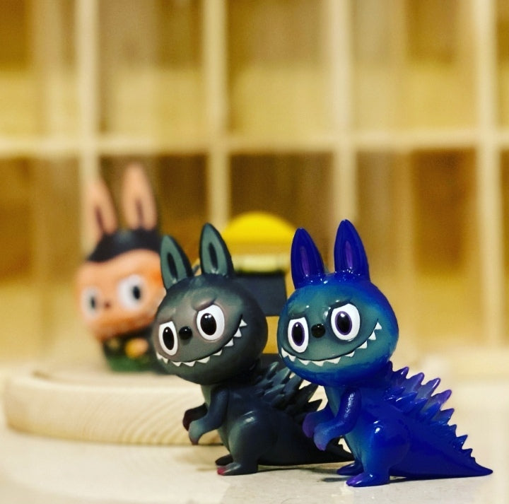 LABUBU-GOJIMOMO