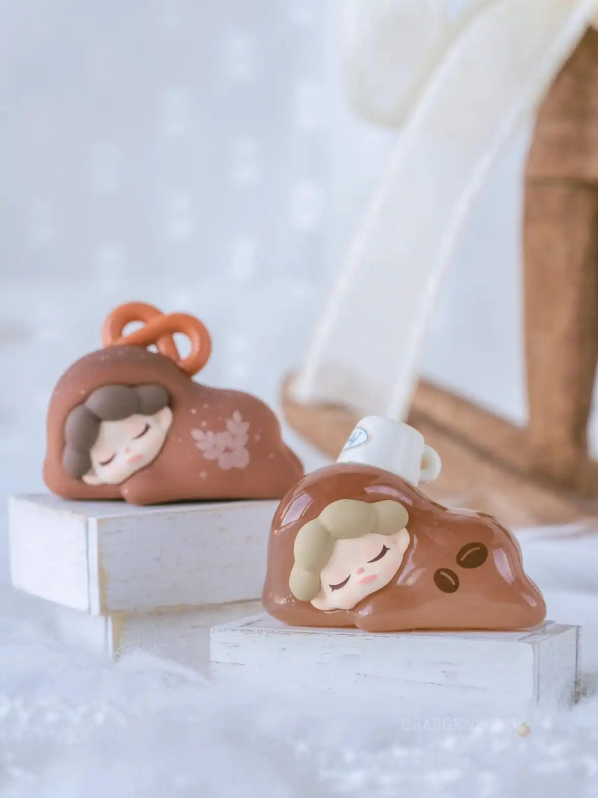 WENDY - MELTED SERIES MINI BEANS