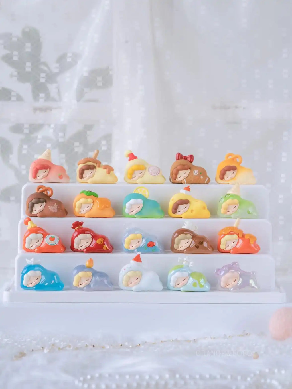 WENDY - MELTED SERIES MINI BEANS