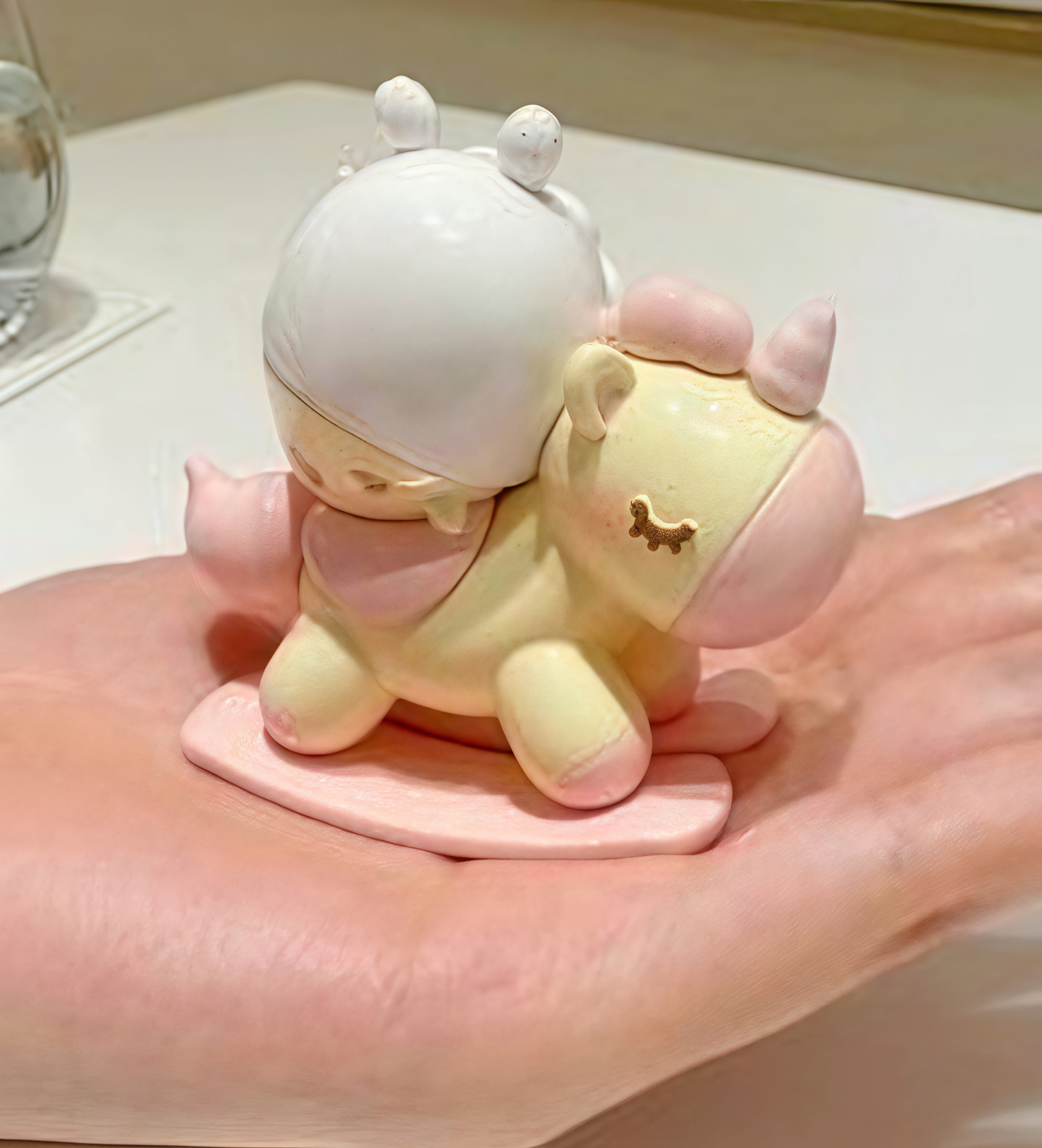 WUWU- UNICORN ROCKING HORES FIGURE