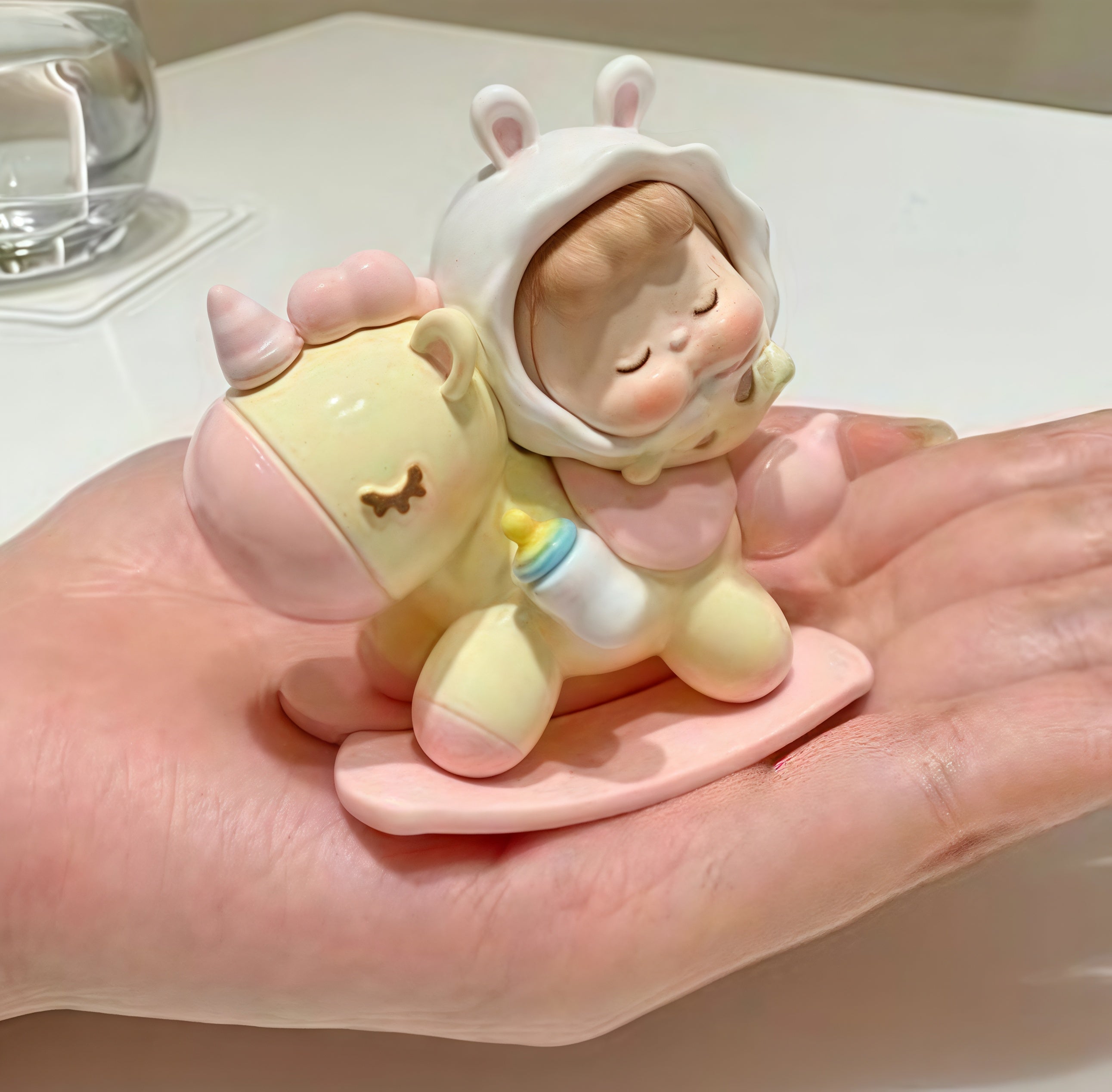 WUWU- UNICORN ROCKING HORES FIGURE
