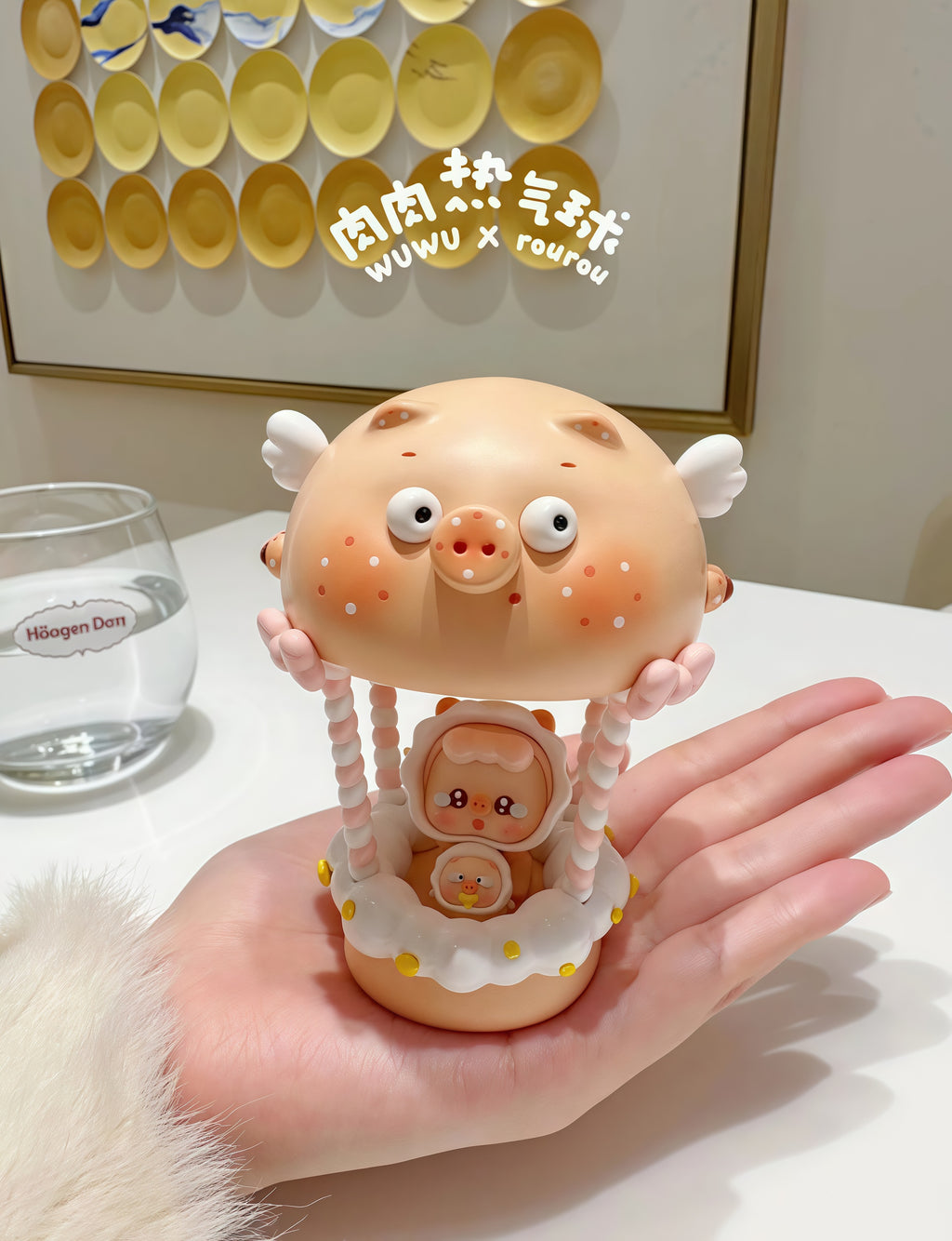 WUWU X ROUROU-HOT AIR BALLON FIGURE