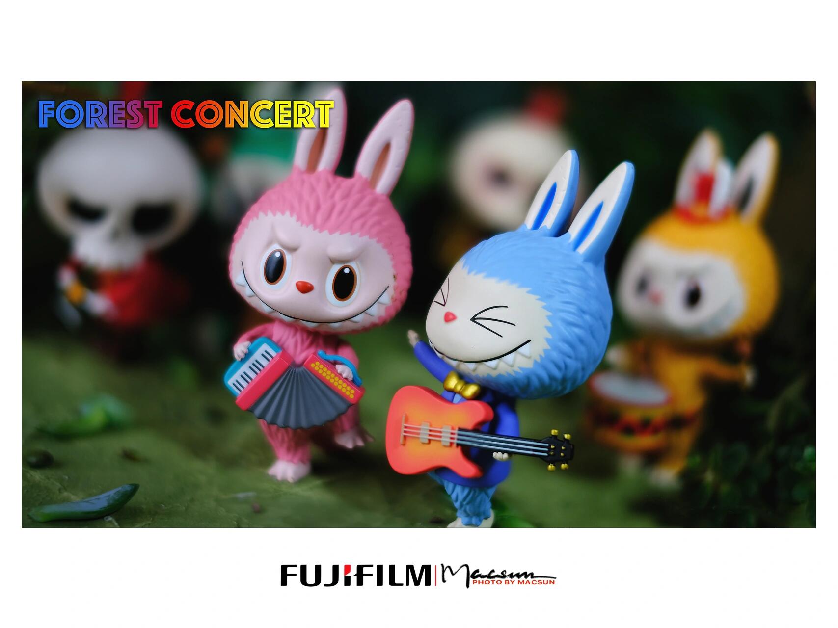LABUBU - FOREST CONCERT SERIES FIGURE