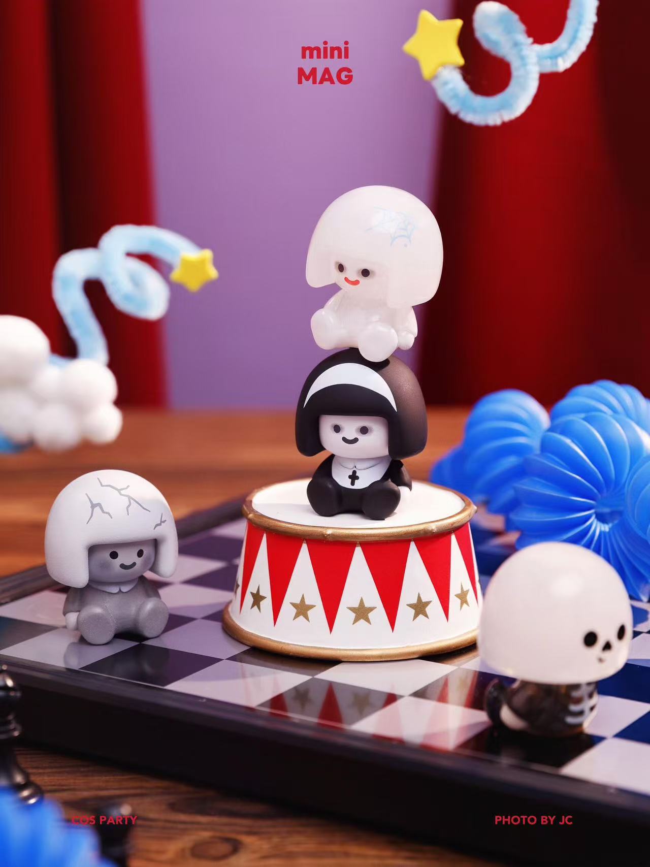 Mini Mag Cosplay Party Series Blind Boxes